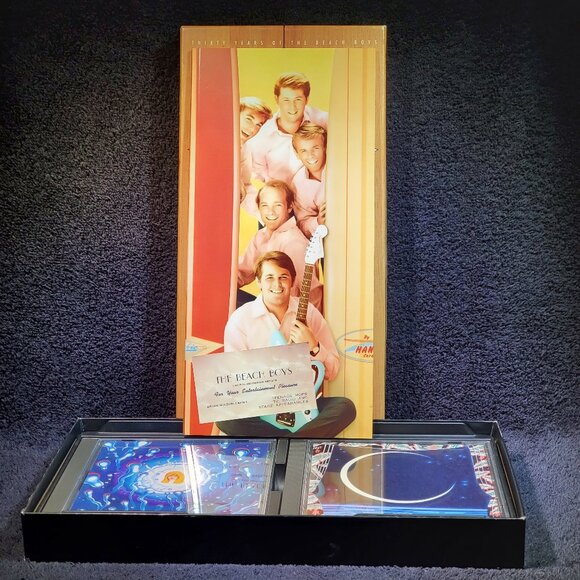 VINTAGE BEACH BOYS FIVE COMPACT DISC BOX SET WITH BOOK COVERING 30 YEARS - Picture 3 of 6